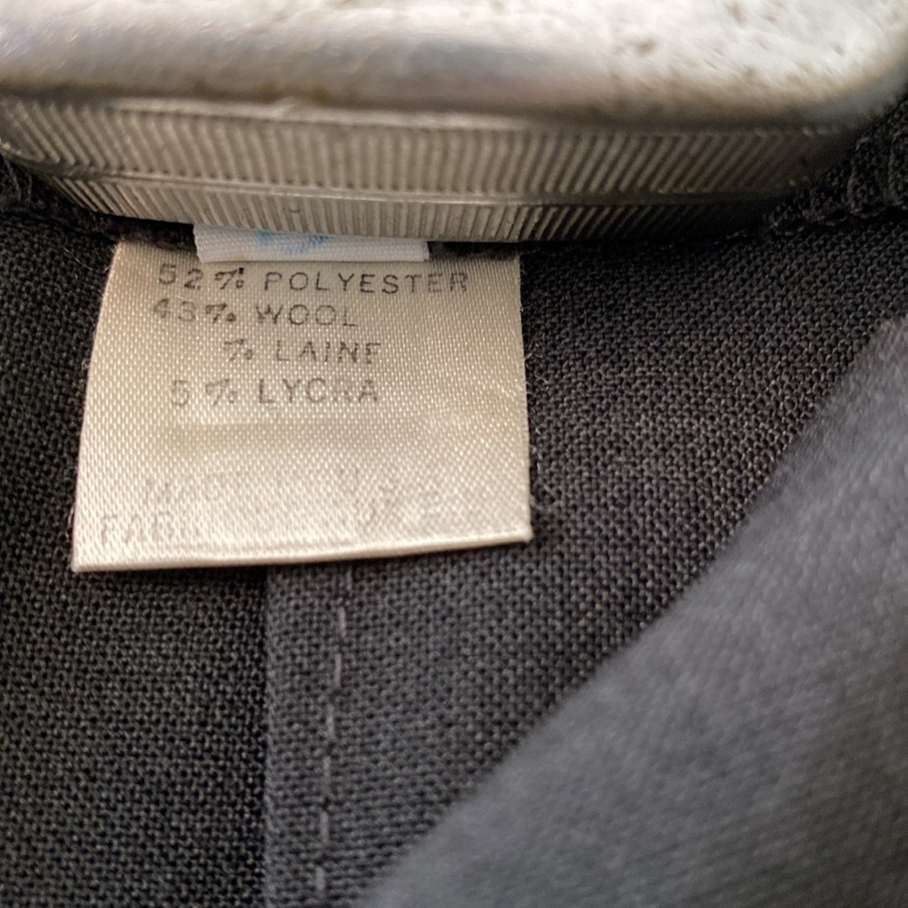 In Excellent Condition Like New Theory Size 8 Ver… - image 5